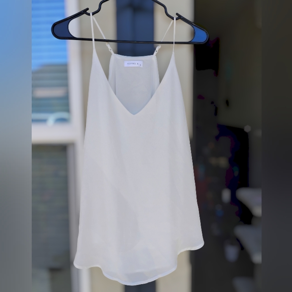 Evera B Elegant White Spaghetti Strap Top Size: Small